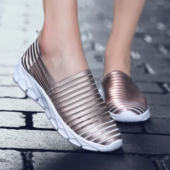 Пролетно-есенен дамски обувки 2023 г., удобна вулканизированная обувки от дишаща мрежа, дамски лека обувки за почивка, ежедневни маратонки